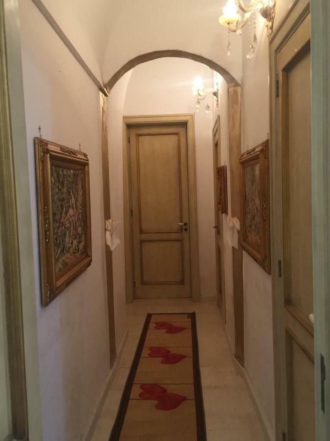 Palazzo Macchia Villa Cutrofiano Exterior photo